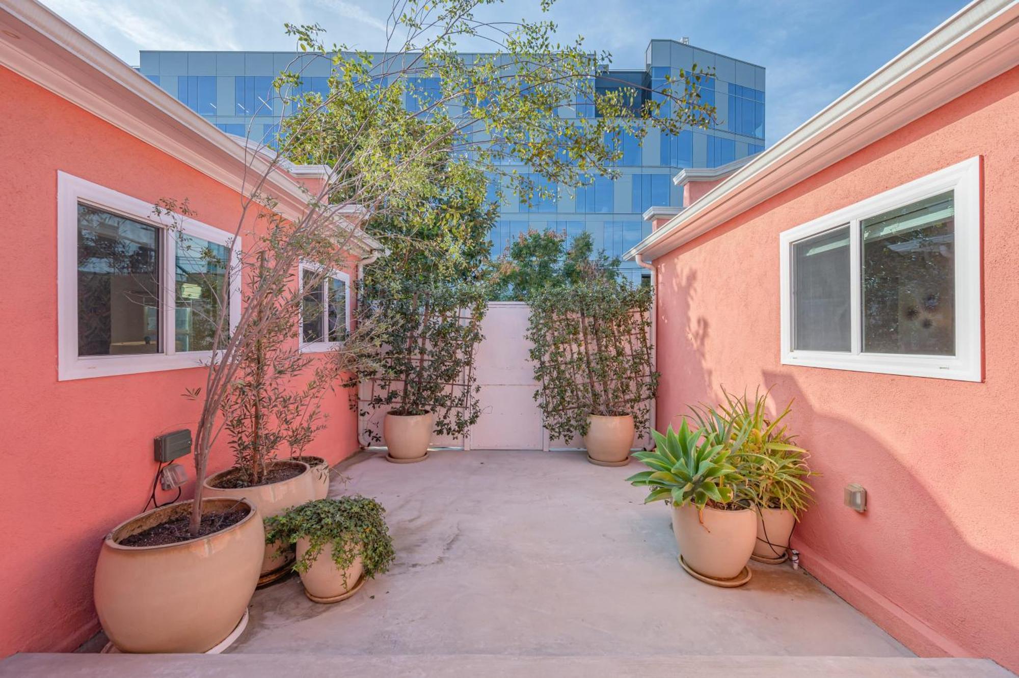 Art Deco By Avantstay 1920S Remodeled Bungalow Open Layout Courtyard Los Angeles Ngoại thất bức ảnh